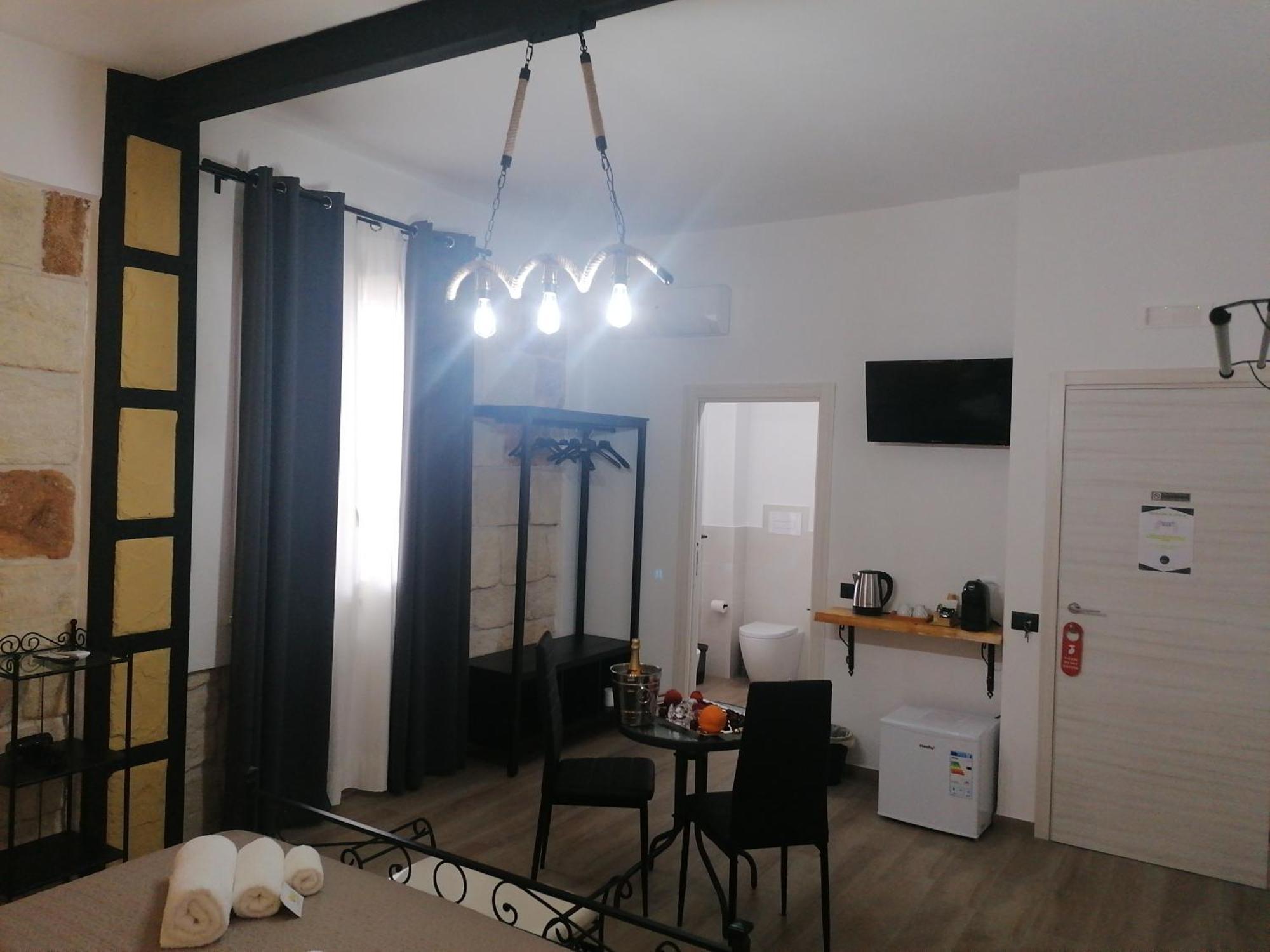 B&B 36 Passi Dal Mare 2.0 Τράπανι Δωμάτιο φωτογραφία